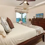 El Cantil Condos By Rentals Your Way