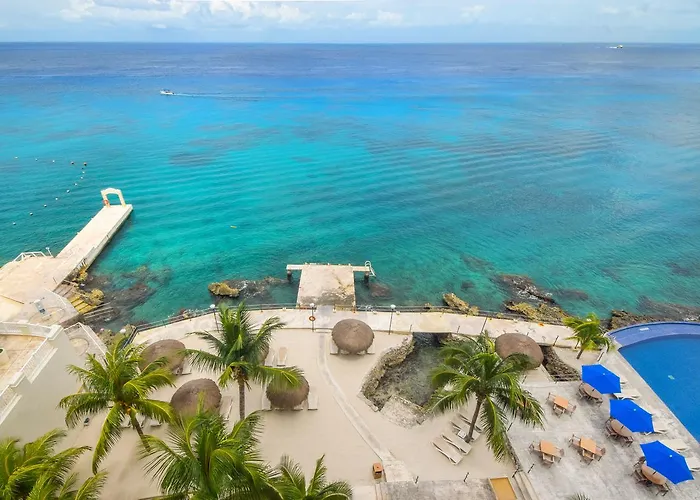 El Cantil Condos By Rentals Your Way