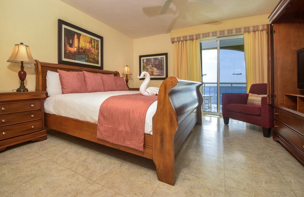 Aparthotel El Cantil By Your Way Cozumel
